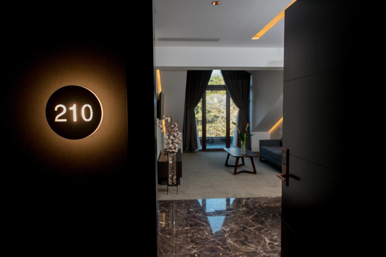 Divčibare Hotel Crni Vrh מראה חיצוני תמונה
